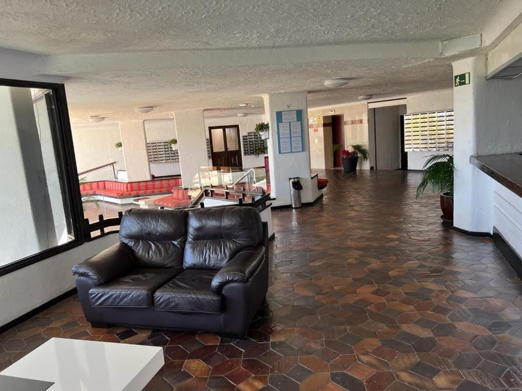 Cozy Apartment In The Center Of Costa Adeje On The 1St Coastline ภายนอก รูปภาพ