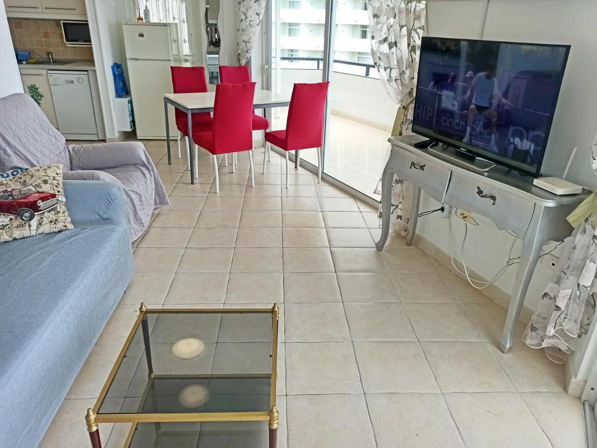Cozy Apartment In The Center Of Costa Adeje On The 1St Coastline ภายนอก รูปภาพ