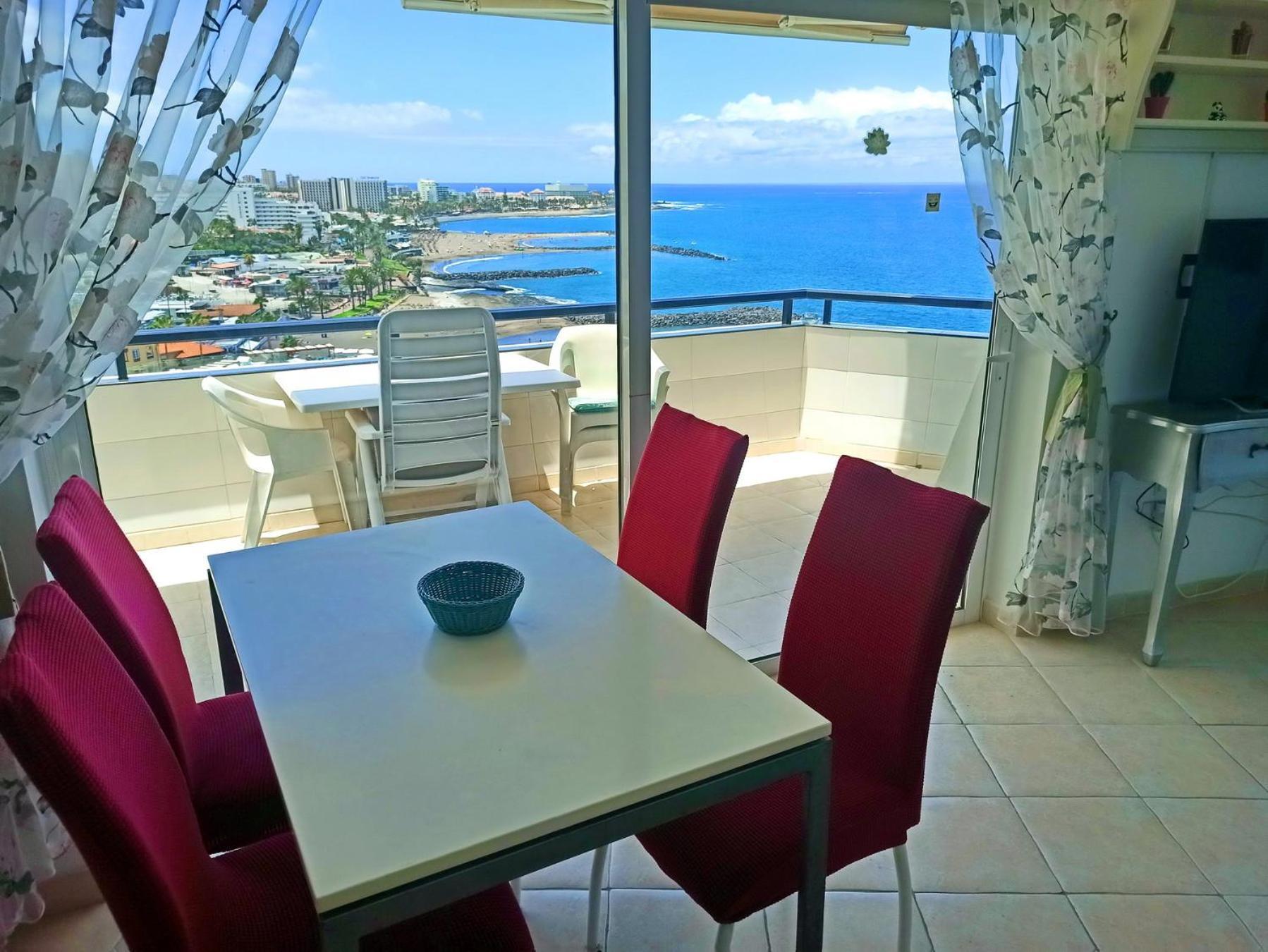 Cozy Apartment In The Center Of Costa Adeje On The 1St Coastline ภายนอก รูปภาพ